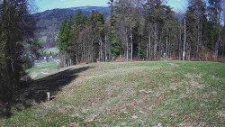 Prostřední část sjezdovky a snowpark