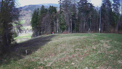 Prostřední část sjezdovky a snowpark