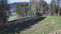 Prostřední část sjezdovky a snowpark