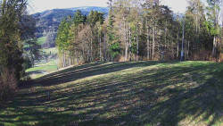 Prostřední část sjezdovky a snowpark