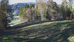 Prostřední část sjezdovky a snowpark