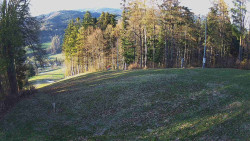 Prostřední část sjezdovky a snowpark
