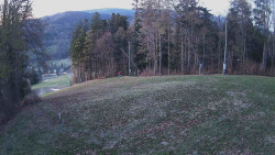 Prostřední část sjezdovky a snowpark
