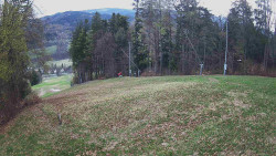 Prostřední část sjezdovky a snowpark