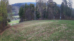Prostřední část sjezdovky a snowpark