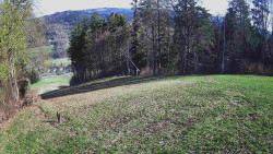 Prostřední část sjezdovky a snowpark