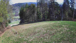 Prostřední část sjezdovky a snowpark