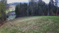 Prostřední část sjezdovky a snowpark