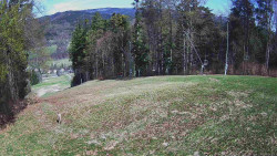 Prostřední část sjezdovky a snowpark