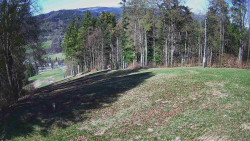 Prostřední část sjezdovky a snowpark