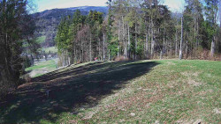 Prostřední část sjezdovky a snowpark