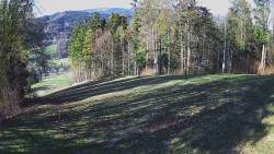 Prostřední část sjezdovky a snowpark