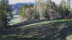 Prostřední část sjezdovky a snowpark