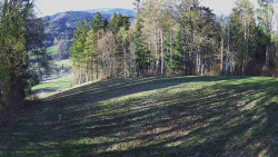Prostřední část sjezdovky a snowpark