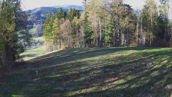 Prostřední část sjezdovky a snowpark
