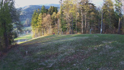 Prostřední část sjezdovky a snowpark
