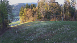 Prostřední část sjezdovky a snowpark