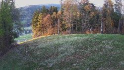 Prostřední část sjezdovky a snowpark