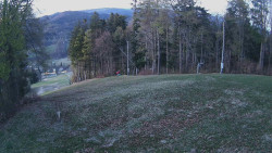 Prostřední část sjezdovky a snowpark