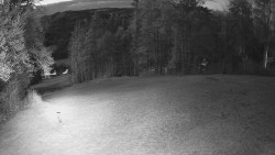 Prostřední část sjezdovky a snowpark