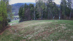 Prostřední část sjezdovky a snowpark