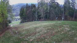Prostřední část sjezdovky a snowpark