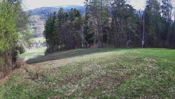 Prostřední část sjezdovky a snowpark