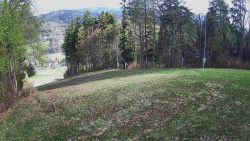 Prostřední část sjezdovky a snowpark