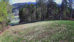 Prostřední část sjezdovky a snowpark