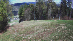 Prostřední část sjezdovky a snowpark