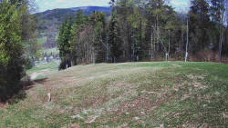 Prostřední část sjezdovky a snowpark