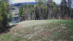Prostřední část sjezdovky a snowpark