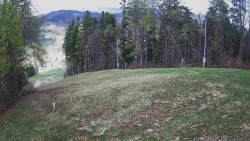 Prostřední část sjezdovky a snowpark