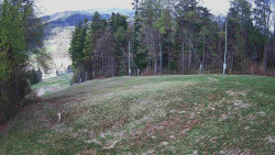 Prostřední část sjezdovky a snowpark