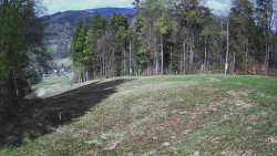 Prostřední část sjezdovky a snowpark