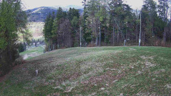 Prostřední část sjezdovky a snowpark