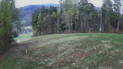 Prostřední část sjezdovky a snowpark