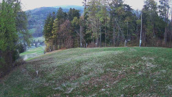 Prostřední část sjezdovky a snowpark