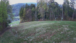 Prostřední část sjezdovky a snowpark