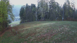 Prostřední část sjezdovky a snowpark