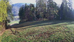 Prostřední část sjezdovky a snowpark