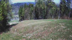 Prostřední část sjezdovky a snowpark