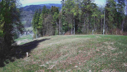 Prostřední část sjezdovky a snowpark