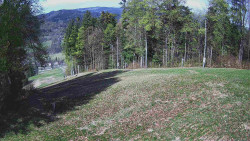 Prostřední část sjezdovky a snowpark