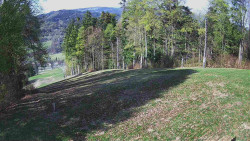 Prostřední část sjezdovky a snowpark