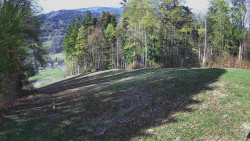 Prostřední část sjezdovky a snowpark