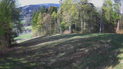 Prostřední část sjezdovky a snowpark