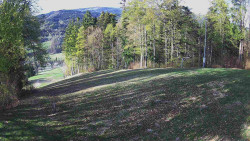 Prostřední část sjezdovky a snowpark