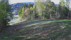 Prostřední část sjezdovky a snowpark