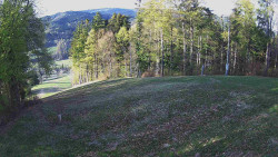 Prostřední část sjezdovky a snowpark